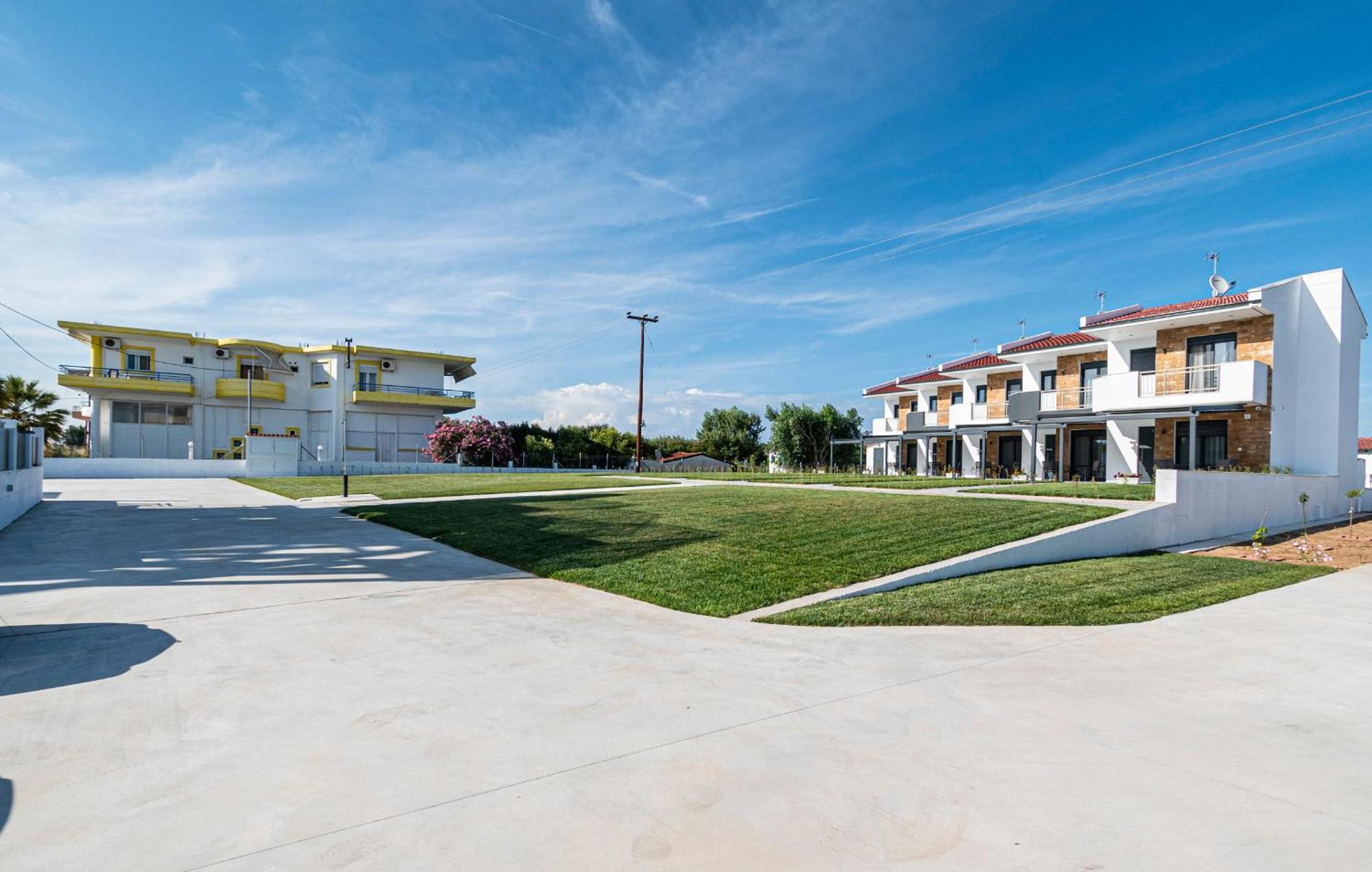 Chryssis Village By Travel Pro Services - Nea Potidaia Halkidiki Nea Poteidaia Ngoại thất bức ảnh